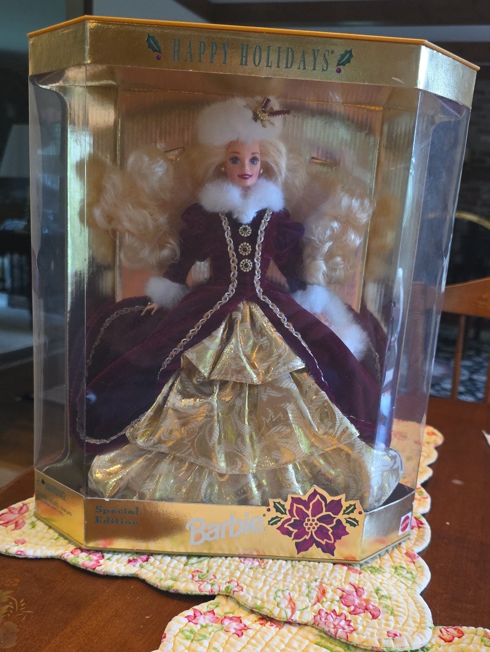 Barbie Holiday 1996 Special Edition - New In Box Burgundy & Gold Festive Gown